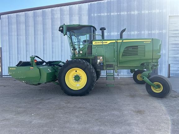 Image of John Deere W235R Primary image