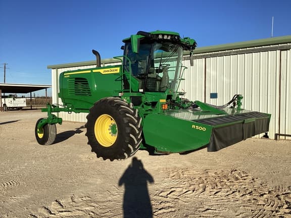 Image of John Deere W235R equipment image 4