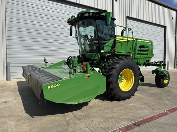 Image of John Deere W235R equipment image 1