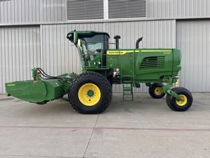 2023 John Deere W235R Image