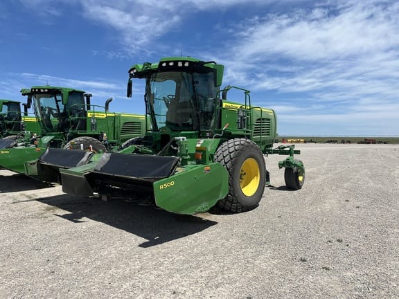 2023 John Deere W235R Equipment Image0