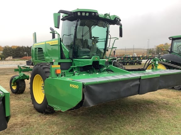 Main image John Deere W235R