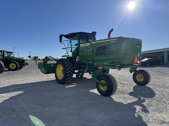 Image of John Deere W235 equipment image 2