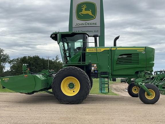 Image of John Deere W235R Primary image