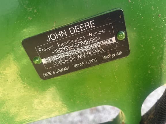 Image of John Deere W235R equipment image 1
