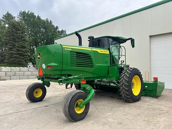 Image of John Deere W235R Primary image