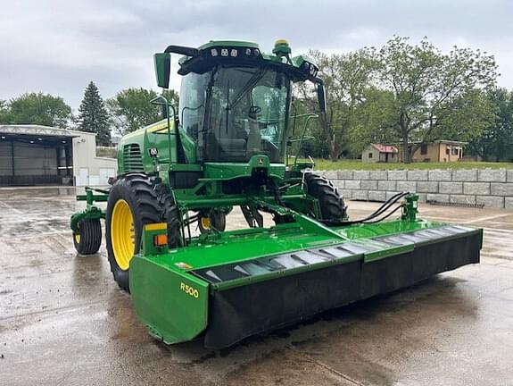 Image of John Deere W235R equipment image 2