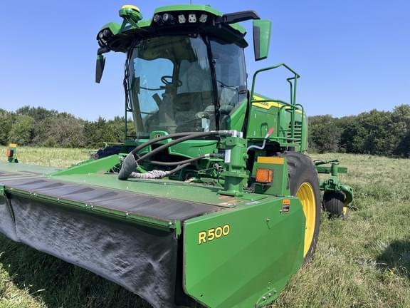 Image of John Deere W235R Primary image