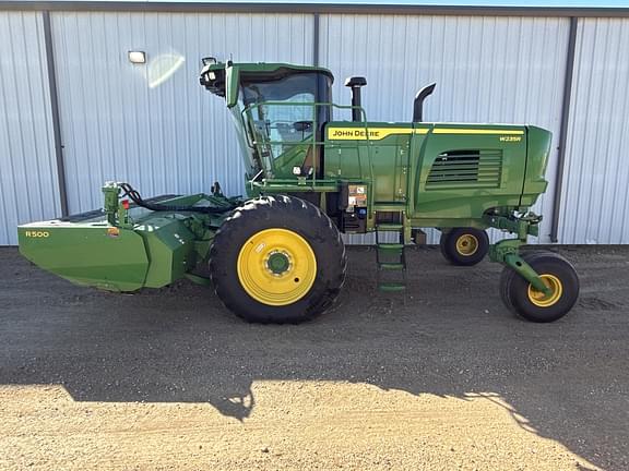 Image of John Deere W235 Primary image