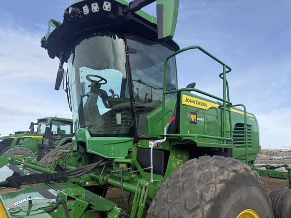 Image of John Deere W260R equipment image 1