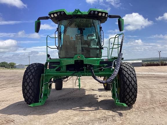 Image of John Deere W260R equipment image 1