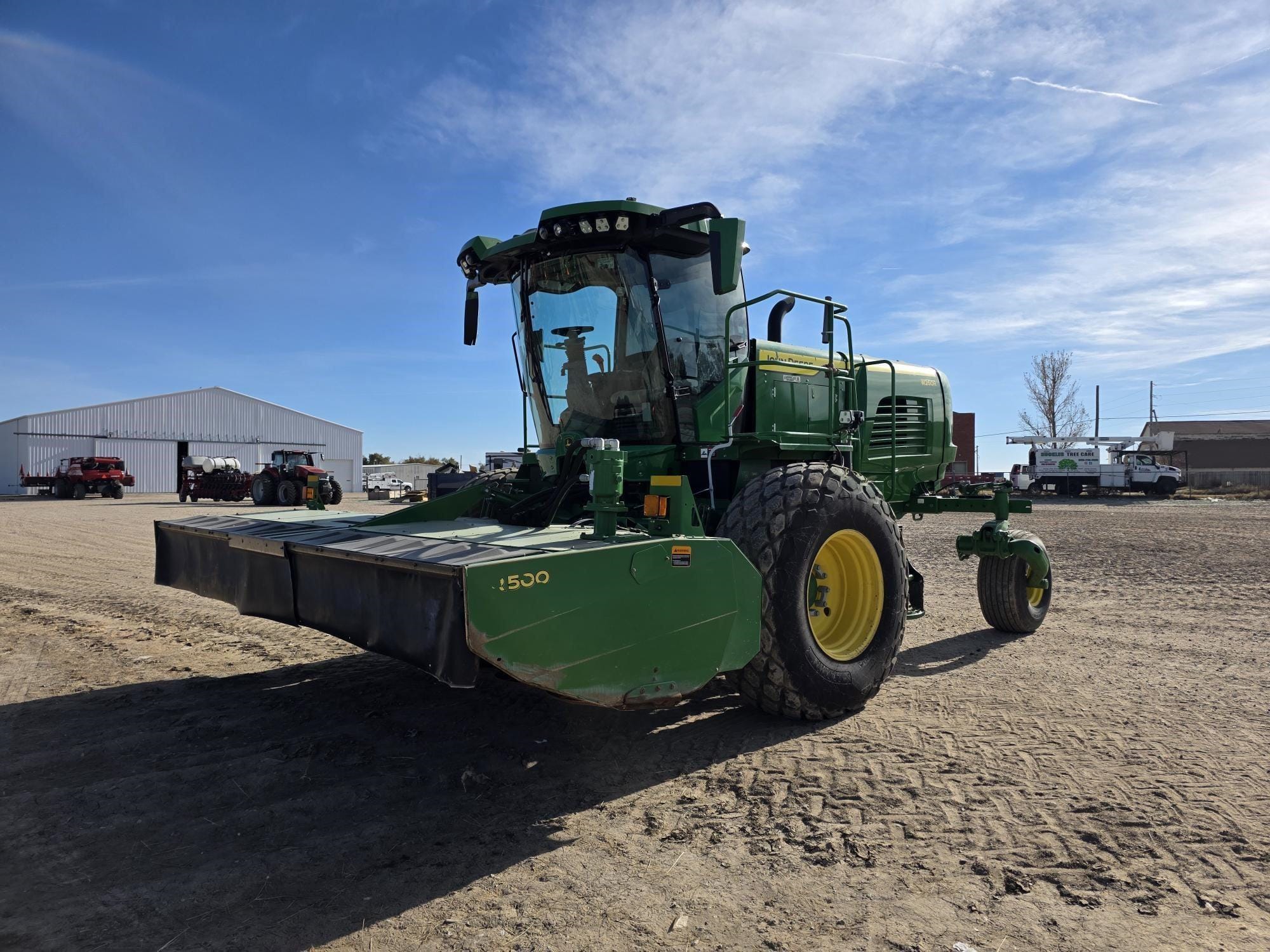 2023 John Deere W260R Equipment Image0