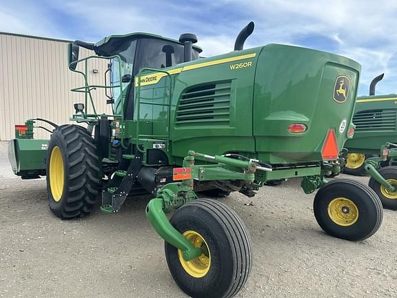 Image of John Deere W260R equipment image 4