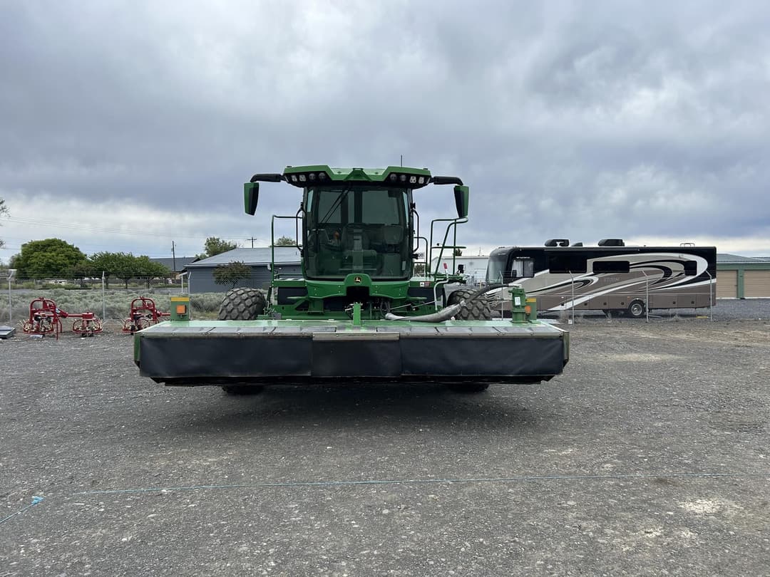 Image of John Deere W260R Primary image