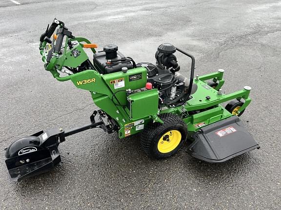 Image of John Deere W36R equipment image 3