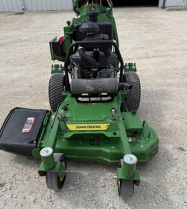 Image of John Deere W36R equipment image 1