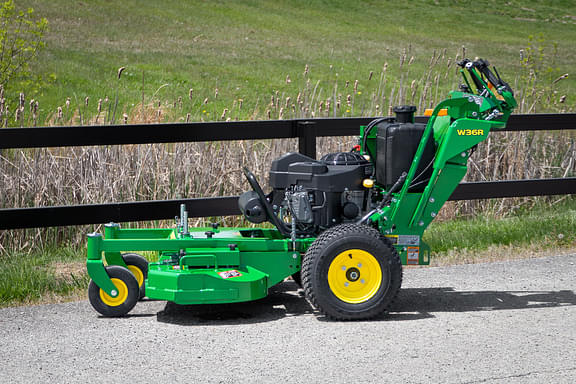 Image of John Deere W36R equipment image 4