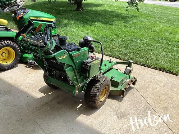 Image of John Deere W52R equipment image 1