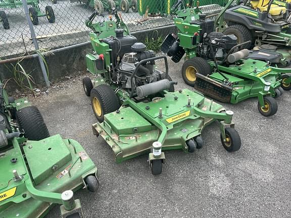 Image of John Deere W52R equipment image 2