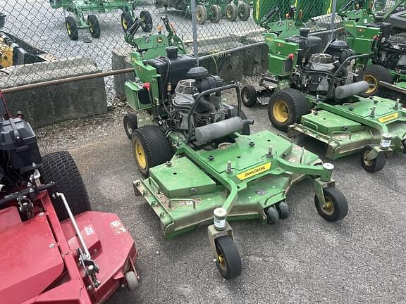 Image of John Deere W52R equipment image 2