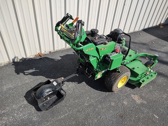 Image of John Deere W52R equipment image 3