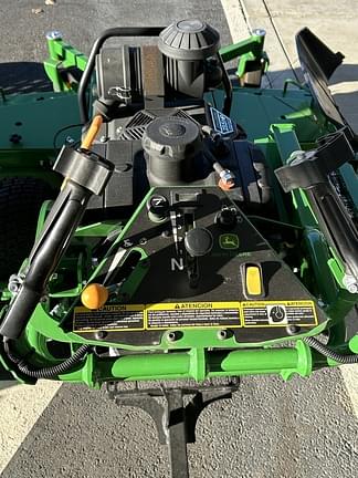 Image of John Deere W61R equipment image 4