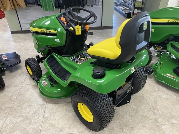 Image of John Deere X330 Image 1