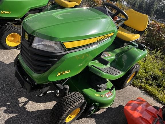 Image of John Deere X330 Image 1