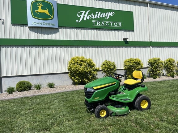 2023 John Deere X330 Equipment Image0