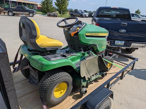 Image of John Deere X330 equipment image 1