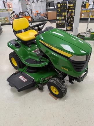 Image of John Deere X330 equipment image 2