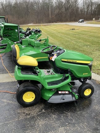 2023 John Deere X330 Equipment Image0