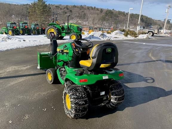 Image of John Deere X330 equipment image 3