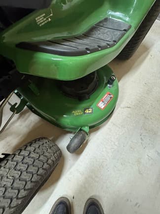 Image of John Deere X350 equipment image 2