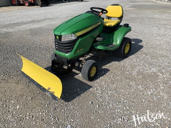 Image of John Deere X350 equipment image 1