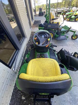 Image of John Deere X350 equipment image 4