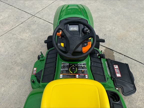 Image of John Deere X350 equipment image 3