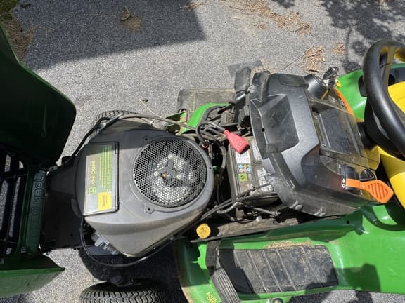 Image of John Deere X350 equipment image 4