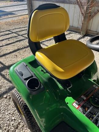 Image of John Deere X350 equipment image 4