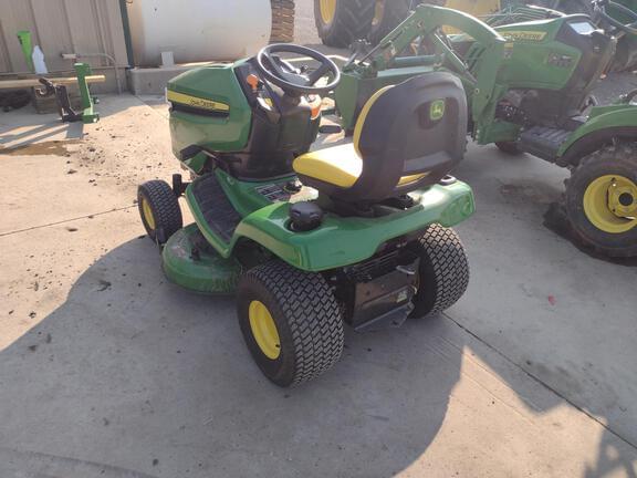 Image of John Deere X350 equipment image 4