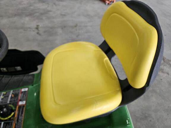 Image of John Deere X350 equipment image 4