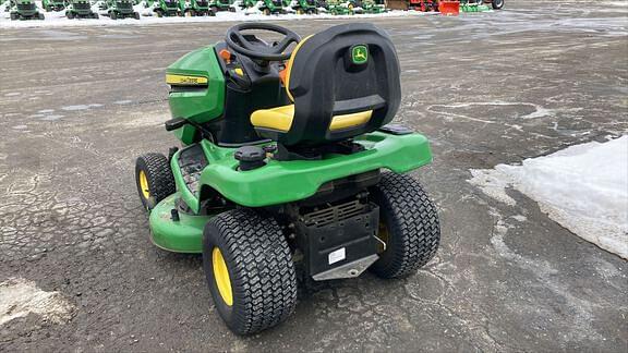 Image of John Deere X350 equipment image 4