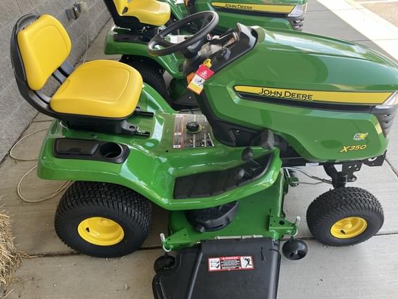 Image of John Deere X350 equipment image 3