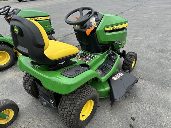 Image of John Deere X350 equipment image 3