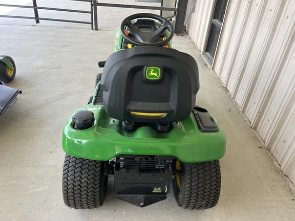 Image of John Deere X350 equipment image 4