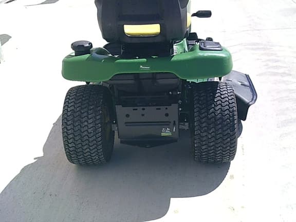 Image of John Deere X350 equipment image 3