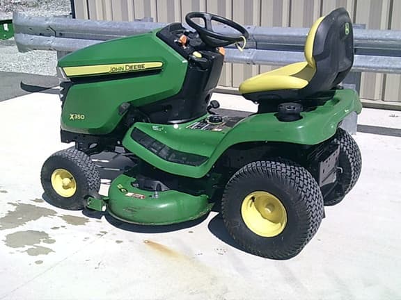 Image of John Deere X350 equipment image 4