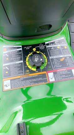 Image of John Deere X350 equipment image 1