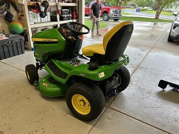 Image of John Deere X354 equipment image 2