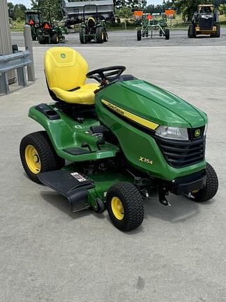 Image of John Deere X354 equipment image 1